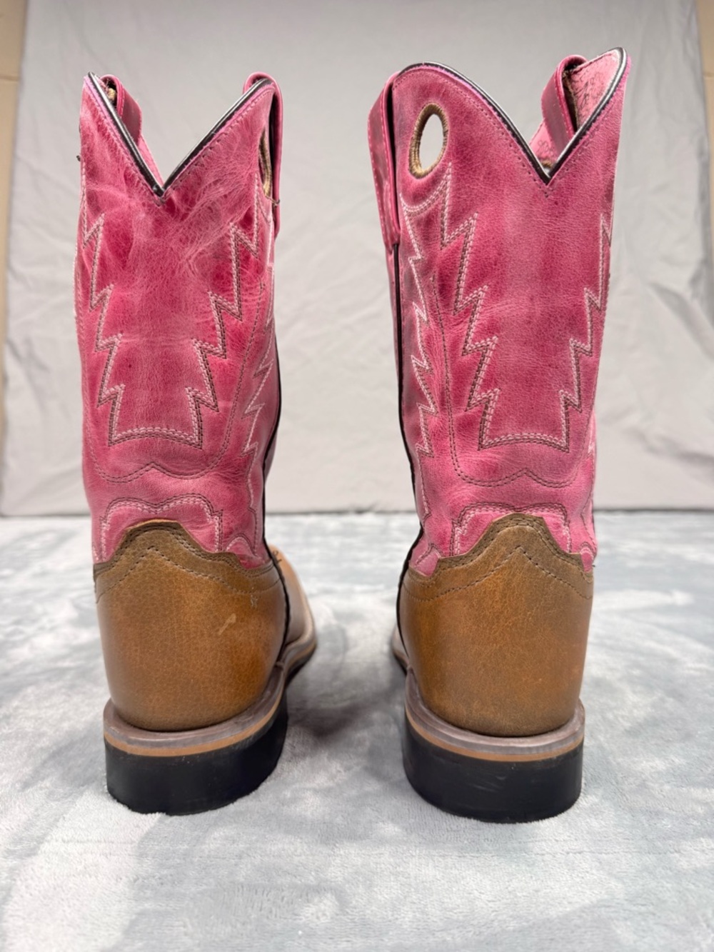 Smoky Mountain Pink and Tan Boots - Picture 6 of 12